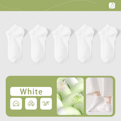 Short tube and medium tube socks