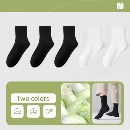 Short tube and medium tube socks