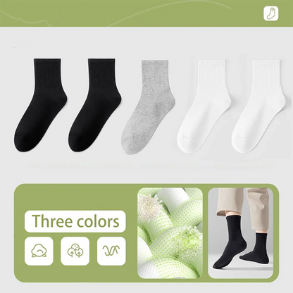 Short tube and medium tube socks