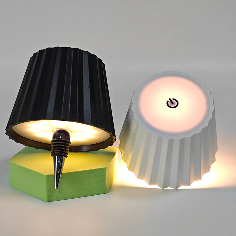 Wine bottle lamp