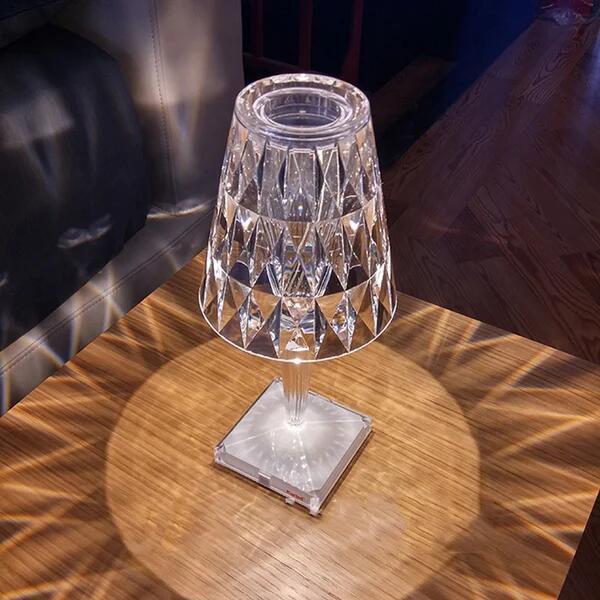 2023 NEW Crystal Diamond Table Lamp