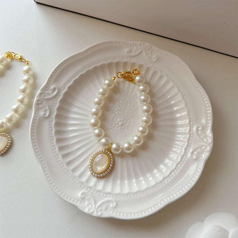 Cat Pearl Necklace Heart Collar